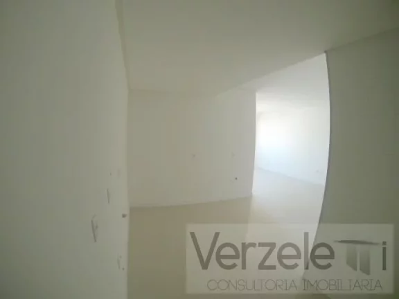 Imagem Apartamento 1 dormitório para Venda em Balneário Camboriú / SC no bairro Centro
