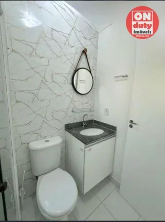 Imagem Apartamento à venda, 63 m² por R$ 328.000,00 - Areia Branca - Santos/SP