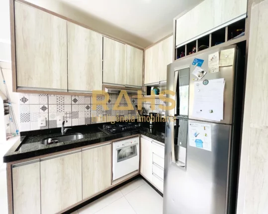 Imagem Sobrado Geminado de Esquina no Condomínio Residencial Santos Dumont próximo ao Shopping Garten, e ...