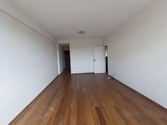 Imagem 3 Quartos com Planejados e Suíte: Apartamento em Localização Privilegiada