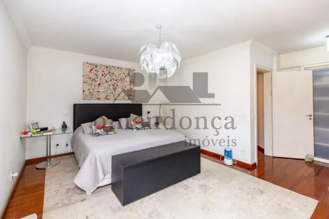 Imagem Pacaembu, apartamento com 4 suítes e 4 vagas, 378m²