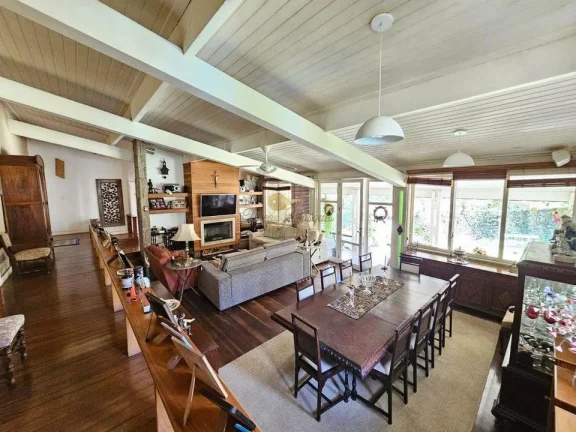 Imagem Casa para Venda em Teresópolis / RJ no bairro Albuquerque