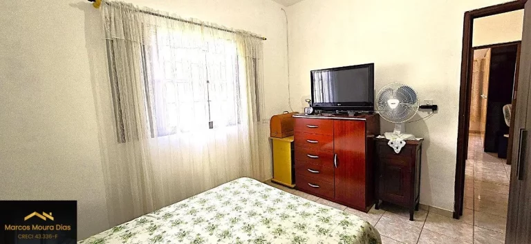 Imagem Casa Sobrado com 5 quartos ( dormitórios) 3 Banheiros e 2 Vagas no Jardim D Abril