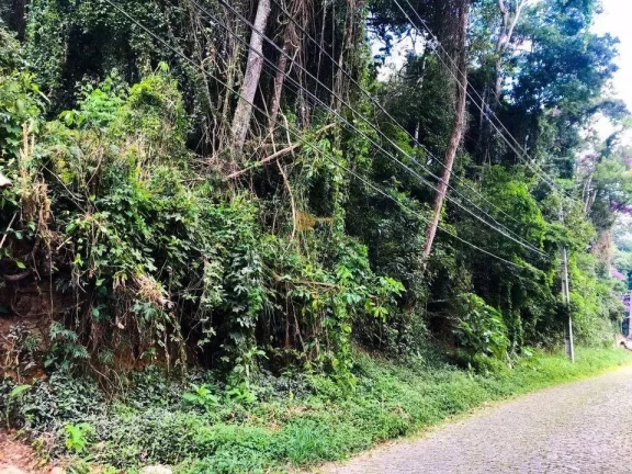 Imagem Terreno para Venda em Teresópolis / RJ no bairro Quinta da Barra