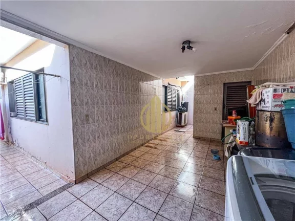 Imagem Casa com 2 dormitórios com 1 suíte à venda, 160 m² por R$ 270.000 - Campos Elíseos - Ribeirão Preto/SP