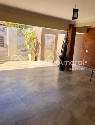 Imagem Linda casa com 900m de terreno e 610 m de construção, escritório, despensa com adega, churrasquei...