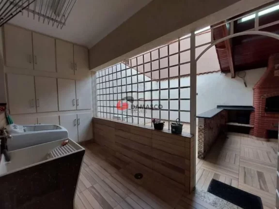 Imagem Casa à venda 3 Quartos, 1 Suite, 4 Vagas, 149M², Parque Marajoara, Santo André - SP
