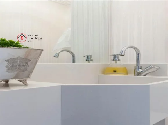 Imagem Lindo apartamento alto padrão, 184m, 2 por andar, elevador privativo, 4 dormitórios sendo 3 suítes, churrasqueira a carvão na varanda