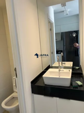 Imagem Aluguel Studio: vista livre ao lado do Shopping Frei Caneca