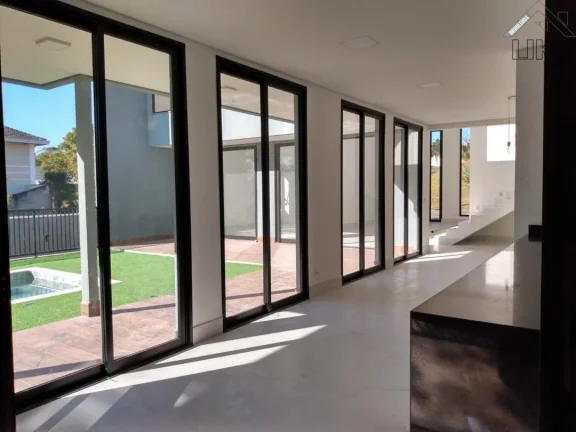 Imagem Casa a Venda Condomínio Recanto l Santa Barbara / Jambeiro ideal para familia que busca tranquilidade e segura e o contato com natureza