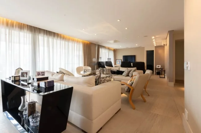 Imagem Pacaembu Apartamento 4 quartos, 3 suites, 5 vagas, 320 m2