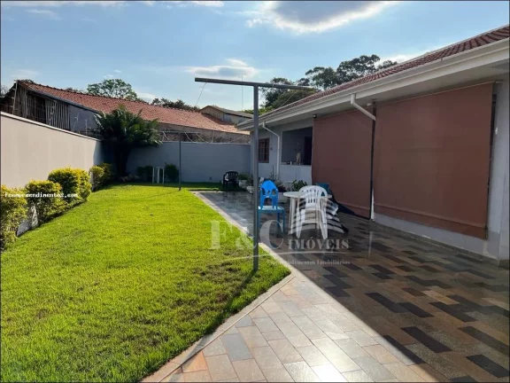 Imagem Casa para Venda em Iracemápolis, Centro, 3 dormitórios, 1 suíte, 2 banheiros, 4 vagas