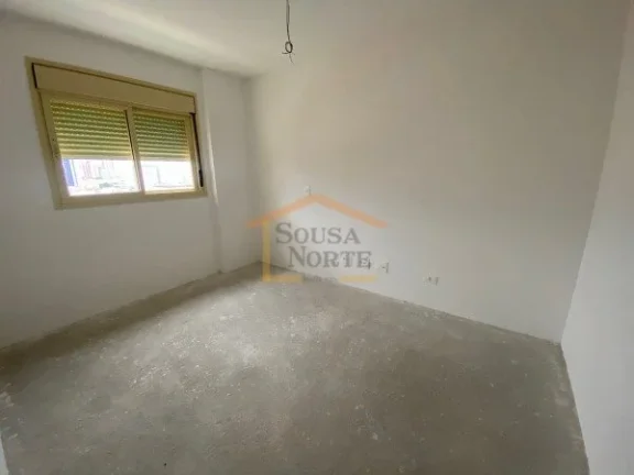 Imagem Nunca foi habitado, apresenta-se com o acabamento a ser finalizado, o que é uma excelente oportunid...