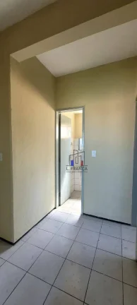 Imagem Apartamento com 2 dormitórios para alugar por R$ 1.600,00/mês - Damas - Fortaleza/CE