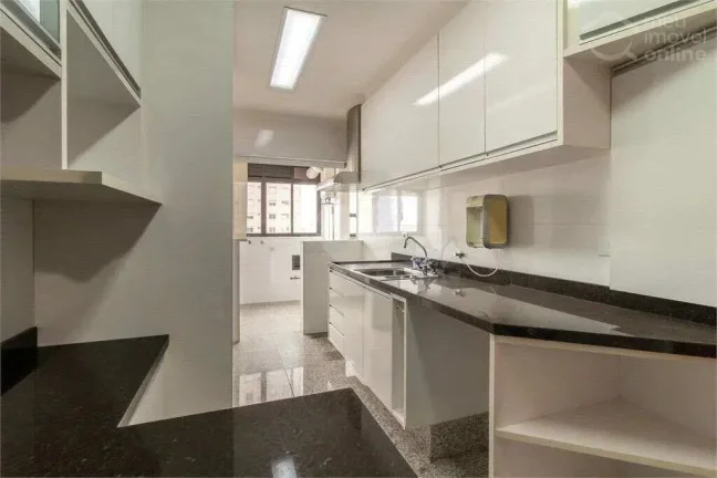 Imagem Apartamento com 150m2, 4 quartos (2 suítes) à venda no Sumaré, São Paulo