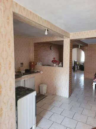 Imagem Casa para Venda em Rio de Janeiro, Campo Grande, 2 dormitórios, 1 banheiro, 1 vaga