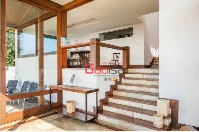 Imagem Casa com 4 dormitórios à venda, 300 m² por R$ 3.700.000,00 - Village de Búzios - Armação dos Búzios/RJ