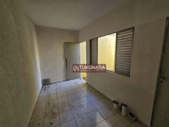 Imagem Casa com 3 dormitórios para alugar, 243 m² por R$ 6.000,00/mês - Vila Augusta - Guarulhos/SP