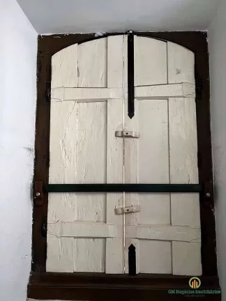Imagem CASARÃO COMERCIAL - Centro Histórico Santana de Parnaíba (fachada tombada)