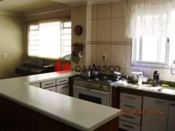 Imagem Sobrado para Locação 3 Quartos, 1 Suite, 25 Vagas, Palmares, Santo André - SP