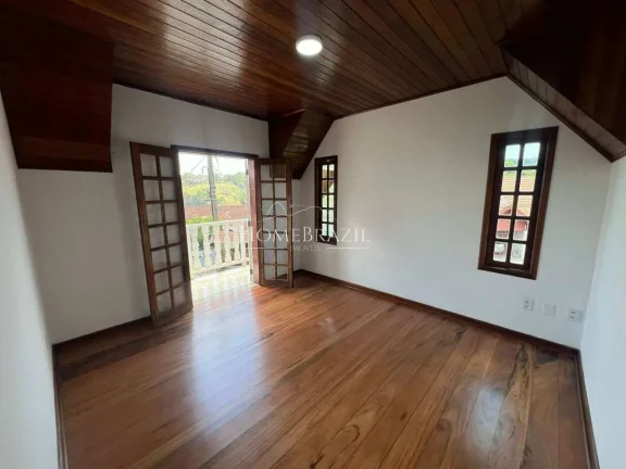 Imagem Casa à venda, com 4 quartos, 235m2