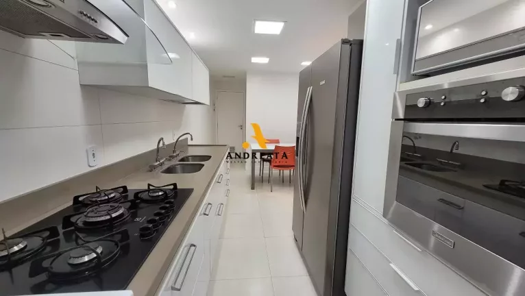 Imagem Avenida Lúcio Costa - Barra da Tijuca - Posto 6 - Apartamento 4 suítes Frontal Mar