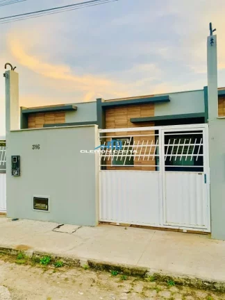 Casa para Venda em Feira de Santana, Tomba, 2 dormitórios, 1 suíte, 1 banheiro, 2 vagas