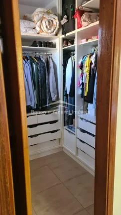 Imagem Casa à venda, Condomínio Tabatinga, Valinhos.

Casa com 3 dormitórios sendo 1 suíte com closet e...