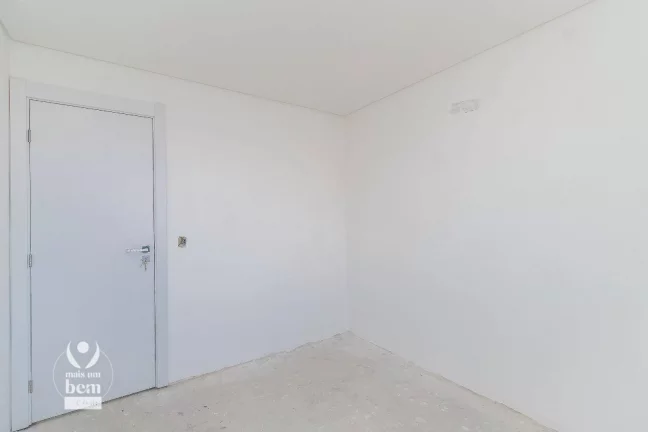 Imagem Sobrado com 3 dormitórios à venda, 112 m² por R$ 699.000,00 - Atuba - Curitiba/PR