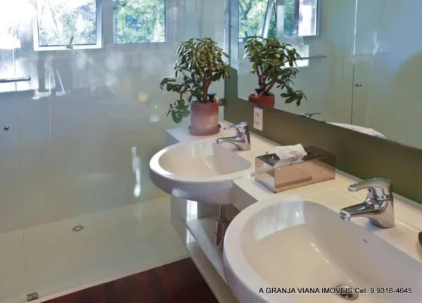 Imagem Contemporânea, despojada com 3 dormitórios à venda, 300 m² por R$ 2.700.000 - Granja Viana - Carapicuíba/SP