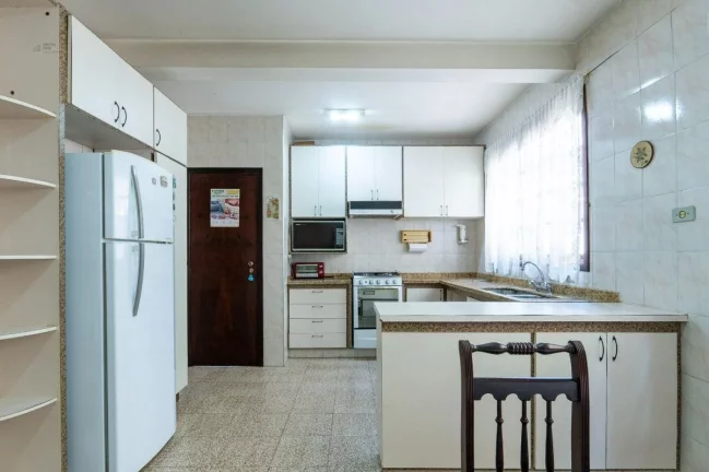 Imagem Casa Sobrado no Alto da Lapa 191m² com3 Dormitórios (1 Suíte) com versátil casa no fundo do terreno ( home office) e 2 vagas