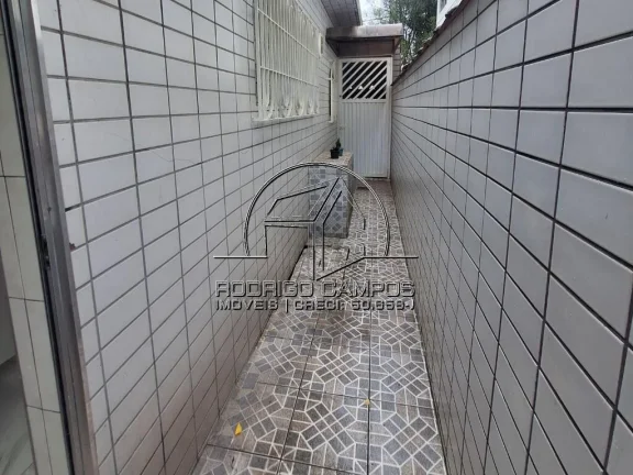 Imagem Maravilhosa Casa Geminada à Venda na Vila Voturua - 2 Quartos, 2 Vagas