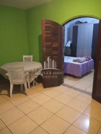 Imagem Ótima Sobrado, 2 Vagas, 3 Dormitórios, 3 Banheiros, Lavanderia Separada, Quintal Grande no Jardim Zaíra 4, Mauá