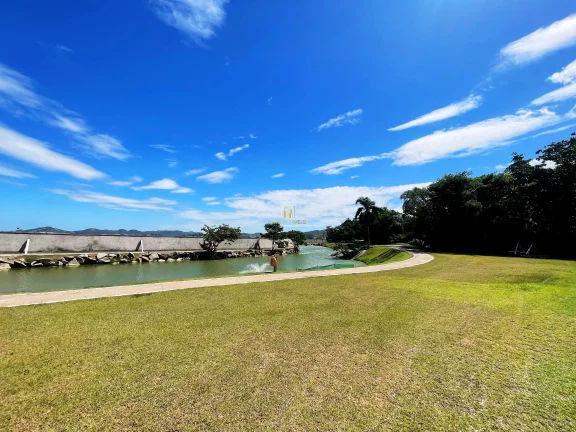 Imagem Oportunidade Única: Terreno 628m² no Quinta do Lago Residence Condomínio Fechado em Tubarão-SC
