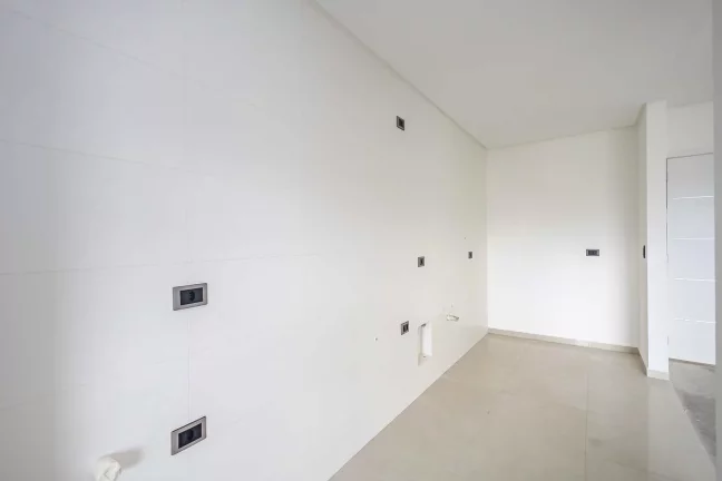 Imagem Apartamento Mercês novo pronto para morar!