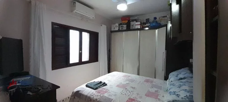 Imagem Casa com 2 dormitórios à venda, 67 m² por R$ 430.000,00 - Vila Caiçara - Praia Grande/SP