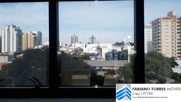 Imagem Sala Comercial com excelente localização e pronta para uso.