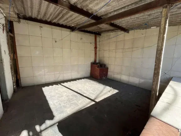 Imagem Casa Antiga à Venda no Bairro Grogotó — Excelente Localização para Reforma ou Investimento