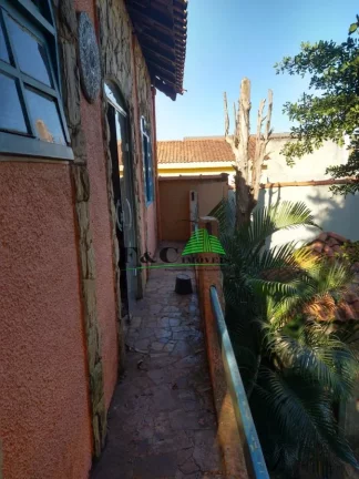 Imagem Casa / Sobrado para Venda em Limeira, JARDIM SANTA CATARINA, 2 dormitórios, 1 suíte, 2 banheiros, 1 vaga
