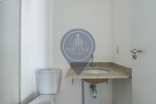 Imagem Apartamento à venda em São Paulo-SP na Vila Mariana: 2 quartos, 1 suíte, 2 salas, 2 banheiros, 1 vaga, 68m². Imperdível!