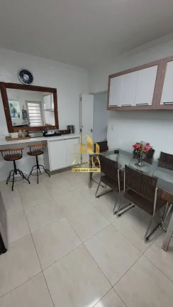 Imagem Casa térrea excelente para fins comerciais, com 03 dorms e 235 m2, 03 vagas