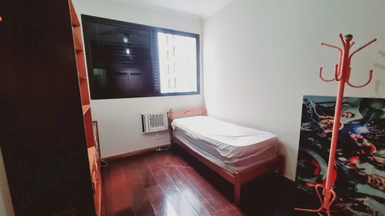 Imagem Apartamento com 3 dormitórios à venda, 140 m² por R$ 680.000,00 - Pitangueiras - Guarujá/SP