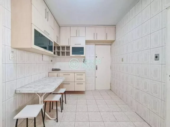 Imagem Excelente apartamento com 130 m², 3 dormitórios e 1 vaga de garagem. Oportunidade!!! Próximo ao S...