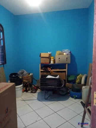 Imagem VENDO CASA DE 3/4 NO TOMBA COM AREA PARA AMPLIAÇÃO