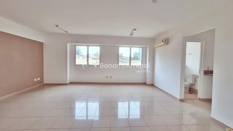 Imagem Sala comercial a venda no Botafogo em Campinas!

Localização estrategica na esquina da Avenida Bar...