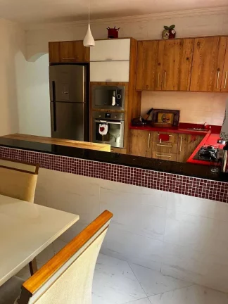 Imagem Sobrado com 3 dormitórios à venda, 230 m² por R$ 890.000 - Parque Erasmo Assunção - Santo André/SP