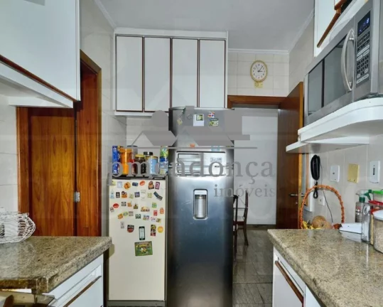 Imagem Apartamento em Perdizes com 4 suítes e 3 vagas, 216 m2