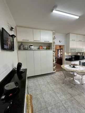 Imagem Casa alto padrão no condomínio Jardim das Palmeiras