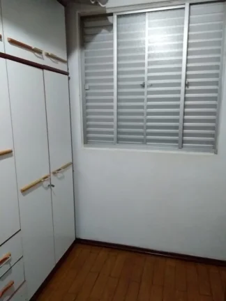 Imagem Oportunidade! Apartamento de 47m², sendo 02 dormitórios, sala, banheiro social com gabinete, cozin...