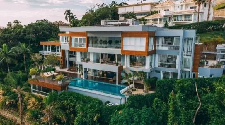 Imagem Casa com 6 dormitórios à venda, 1200 m² - Cacupé - Florianópolis/SC